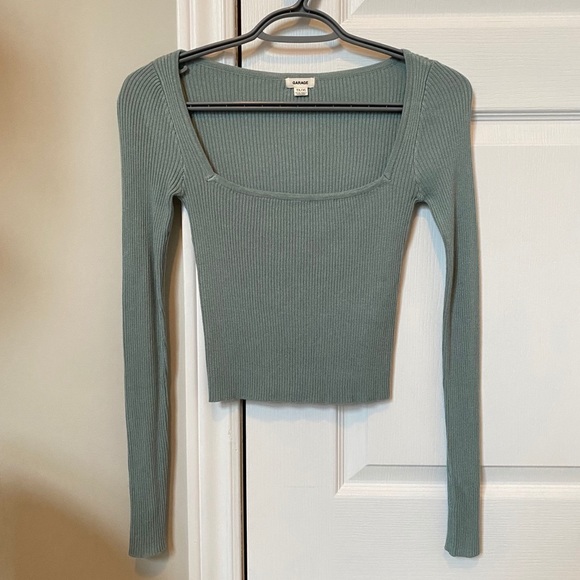 Garage Top - Picture 1 of 1